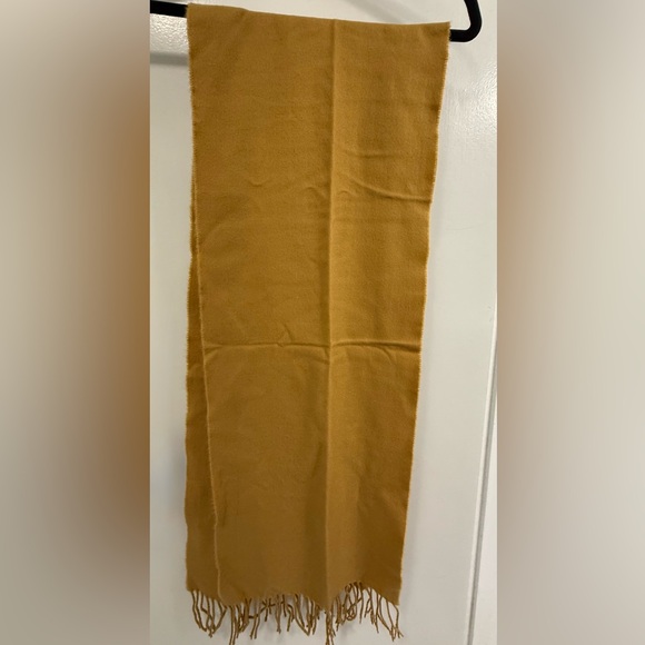 3-Piece Cozy Scarf Bundle – V. Fraas Tweed, Plaid & Mustard Fringe - Picture 6 of 6